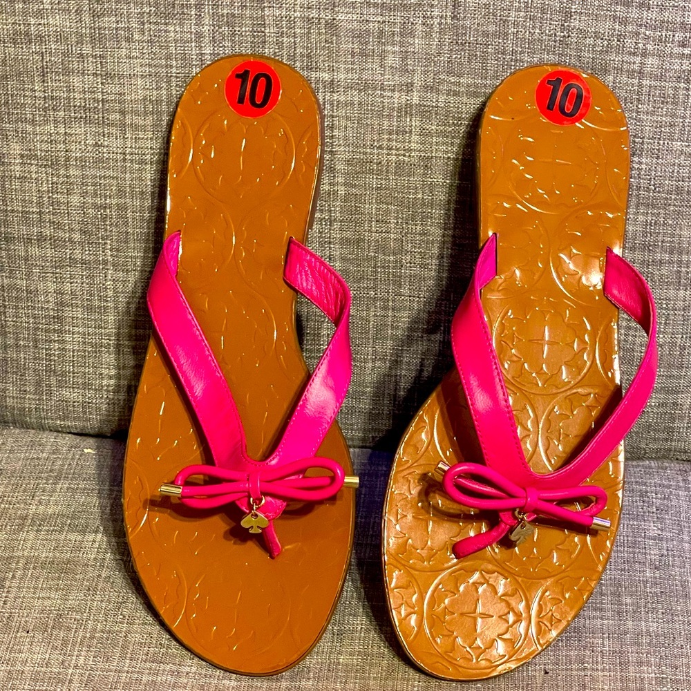 Cute Kate Spade Thong Sandals!